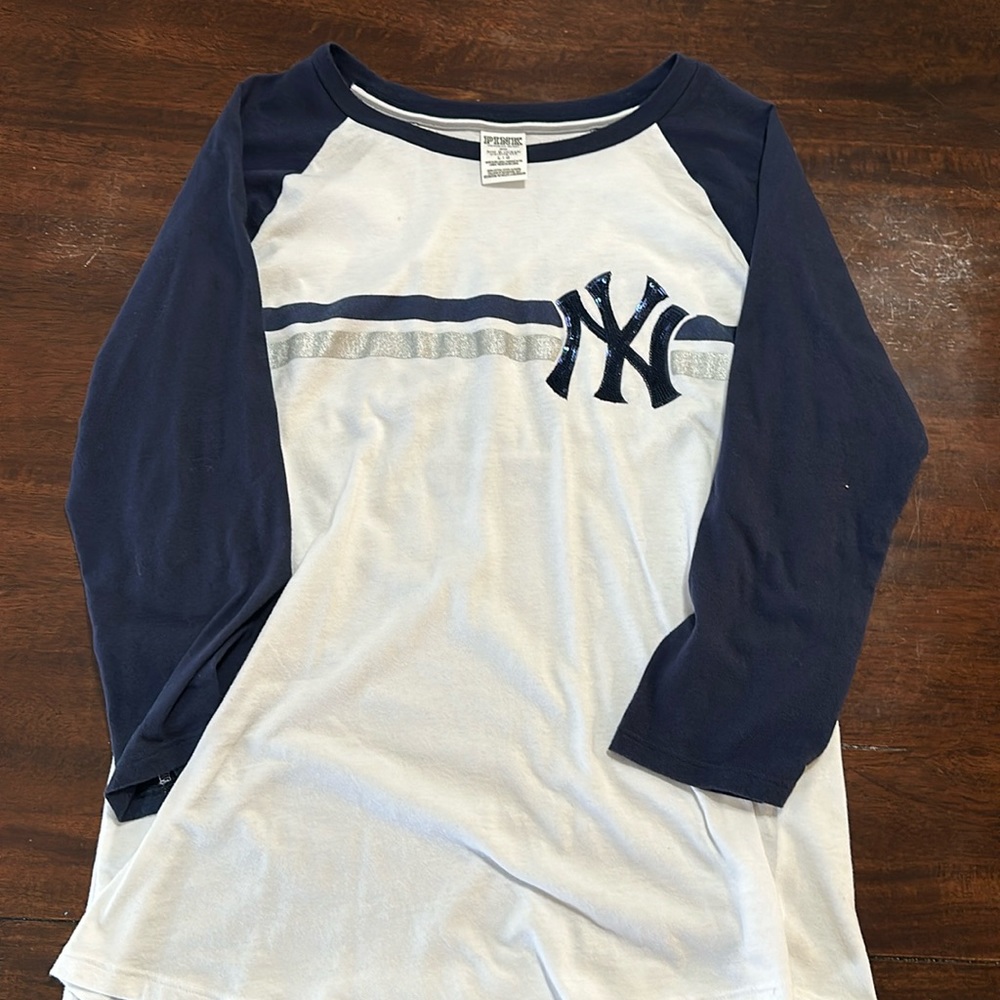 Pink Yankees 3/4 sleeve shirt